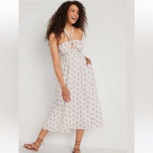 Old Navy printed halter maxi with keyhole cutout